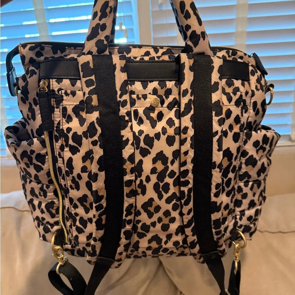 Itzy Ritzy Leopard Quilted Baby Tote Bag - Black & Cream